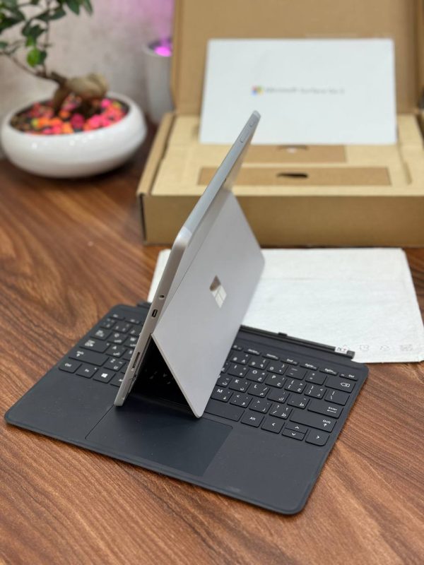 Surface Laptop Go 1