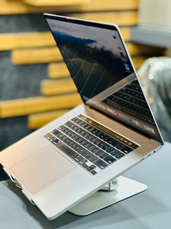 لپ تاپ اپل مک بوک پرو 2019 Apple MacBook Pro 16